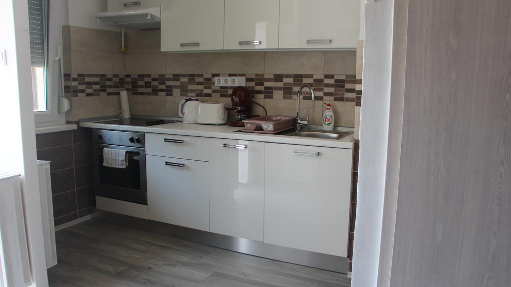 Verona Apartman Szeged Exteriör bild
