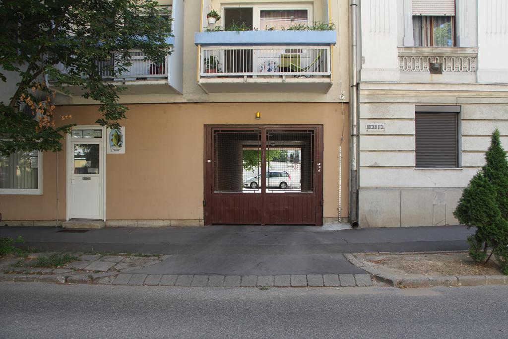 Verona Apartman Szeged Exteriör bild